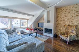 Grand Apt with air conditioning