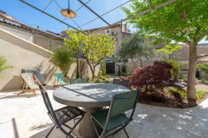 Maisons de vacances La Fontaine aux Fees : photos des chambres