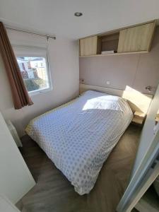 Maisons de vacances Mobil-home FO 72 a VIAS : photos des chambres