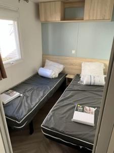 Maisons de vacances Mobil-home FO 72 a VIAS : photos des chambres