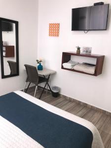 Hotel Maceo 55 - Colonial Inn