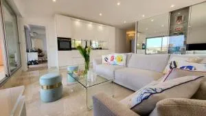 PENTHOUSE MAJESTIC, MC, Bnbrickeys - 蒙特卡罗