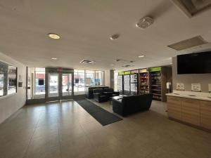 Residence & Conference Centre - Brampton