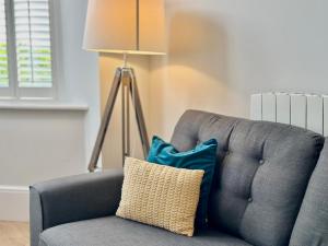 Moorgate View With Free On Street Parking