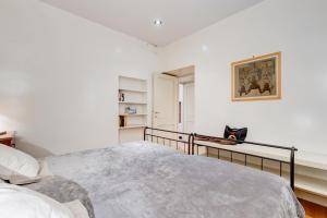 Pantheon Exclusive House