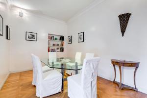 Pantheon Exclusive House