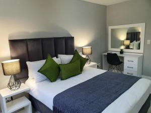 Knightsbridge Superior Apartments