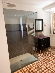 Hotels Hotel Villa Les Orangers : photos des chambres