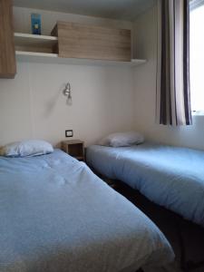 MOBIL-HOME TOUT CONFORT, 3 CHAMBRES, Domaine de Kerlann