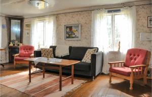 Awesome Home In Årjäng With Sauna