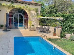 Villa du Soleil en Provence sur le Domaine du Golf de Pont Royal