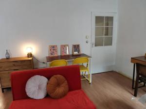 Appartements Studio chaleureux et confortable : photos des chambres