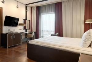 Standard King Room room in Holiday Inn Bydgoszcz an IHG Hotel
