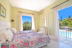 Villa Xenia by Villa Plus