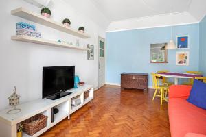 Castelo Apt River view - with AC and central location by Lisbeyond