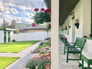 Ladislaus Schnaps-Haus Falusi Vendégház