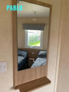 Towyn six berth en suite caravan