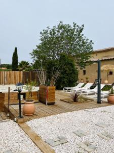 Maisons de vacances L Atelier gite 3 etoiles avec piscine Le Jas des Oliviers : photos des chambres