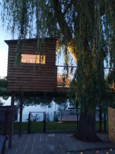 Maisons de vacances Gite La Terrasse du Loir a 2km du Zoo de la Fleche : photos des chambres