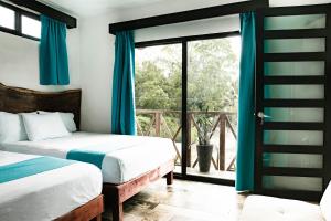 Hotel y Beach Club Casa Mia Xulha -Bacalar