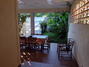 Suite Hanaki com tv lcd streaming, frigobar e microondas