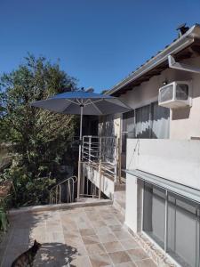 Suite Hanaki com tv lcd streaming, frigobar e microondas