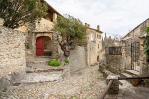 Maisons de vacances Maison typique et de caractere au coeur d'un des plus beaux villages de France : photos des chambres
