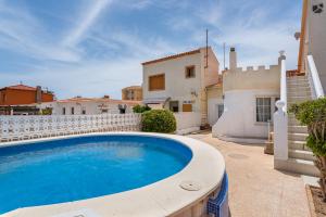 Beautiful house with sea views and private pool