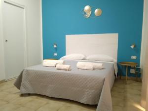 COSTA BRAVA Guest House - Affittacamere