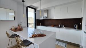 ALLONBAY sun & beach penthouse