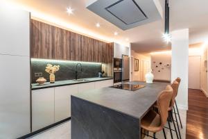 New! Lovely 4-Bedroom Loft in Bilbao