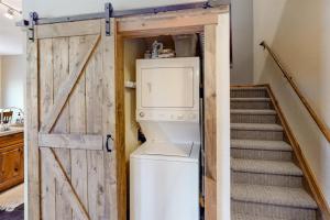 Lakeside Village 3 Bedroom Townhome At The Seasons In Keystone