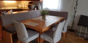 Mountain peaks Apartment with Sauna