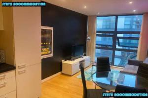 80s RETRO 1Bedroom Apart Canary Wharf London
