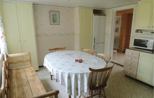 Amazing Home In Hovmantorp With Wifi