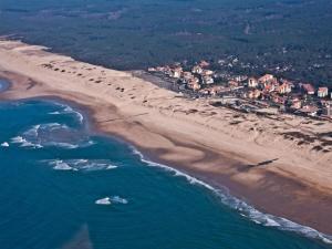 Studio cosy proche océan et commerces, parfait pour des vacances à deux! - FR-1-239-437