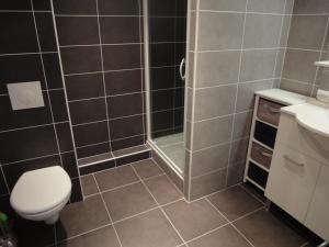 Appartement T3 Contemporain, Proche Plage et Centre, Parking Sécurisé, Wi-Fi - FR-1-319-11