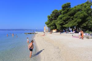 Apartments by the sea Kastel Kambelovac, Kastela - 21302