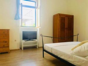 Apartments by the sea Preko, Ugljan - 20402