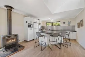 Blue Lagoon Coastal Retreat - Falmouth - Scamander