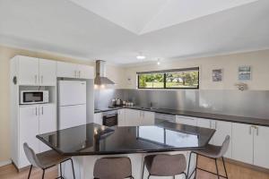 Blue Lagoon Coastal Retreat - Falmouth