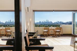 Spectacular views over Albert Park