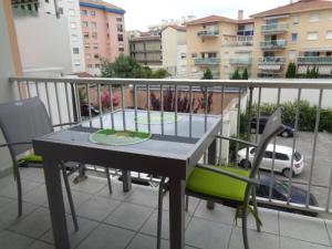 Studio 24m² au Centre dArcachon, proche Gare et Plage, Balcon Sud - FR-1-374-104