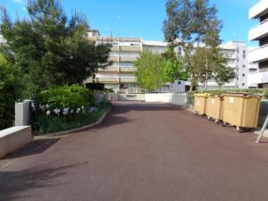 Charmant T2 avec Terrasse Sud, Accès Plage et Parking Sécurisé à Arcachon - FR-1-374-85
