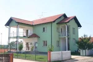 Apartman Big - Dvorovi