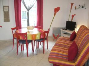 Appartement Les Sables-d Olonne, 2 pièces, 4 personnes - FR-1-197-218