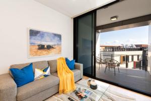 Prime Location Compact 1BD Apartment at Southbank