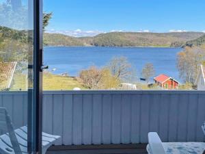 5 person holiday home in STILLINGSÖN-By Traum