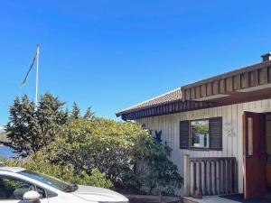 5 person holiday home in STILLINGSÖN-By Traum