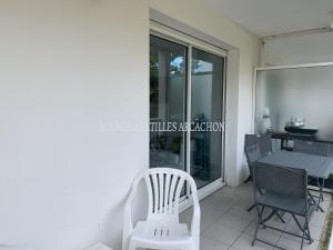 Jolie T2 à Arcachon - Parking, WiFi, Proche Plage - FR-1-374-3